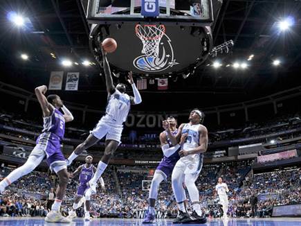 (Photo by Fernando Medina/NBAE via Getty Images) (צילום: ספורט 5)