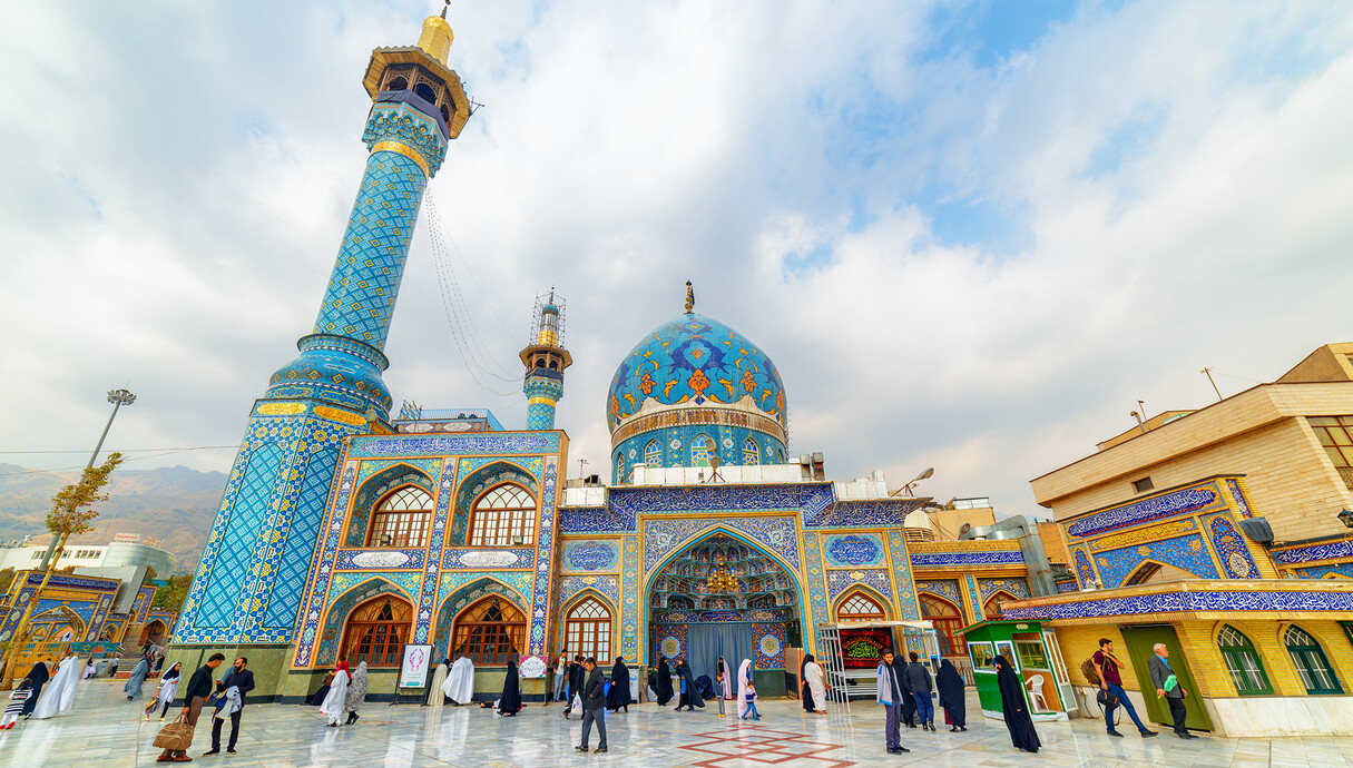 מסגד Imamzadeh Saleh במחוז שמארין