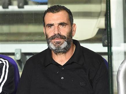 קורצקי. הקבוצה שלו פשוט נראית רע (ברני ארדוב)