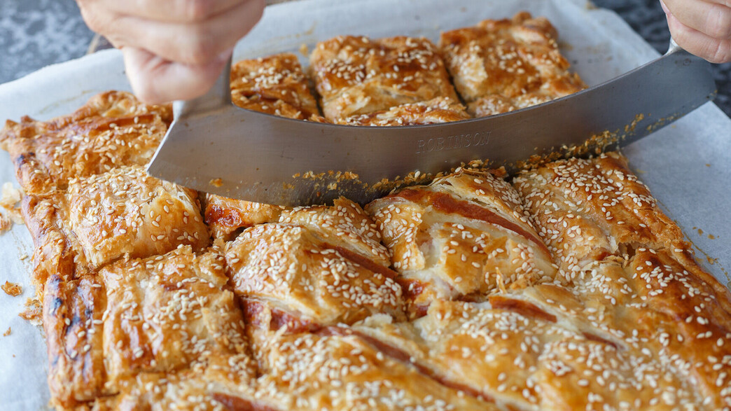 מאפה בצק עלים גדול לכל המשפחה