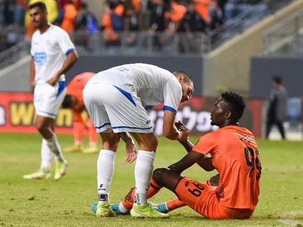 חלוקה בסיום (ברני ארדוב)