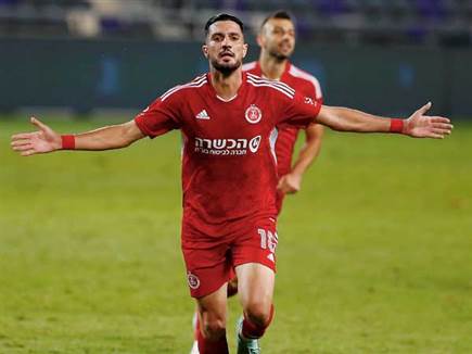 כמה שהוא אוהב להבקיע מול בית"ר. זריהן (אלן שיבר)