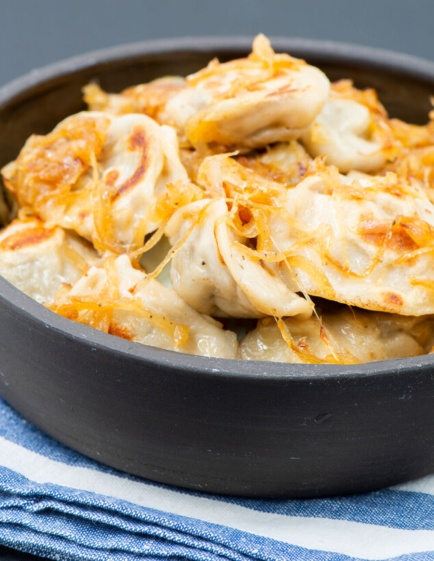 קרעפלך עם בצל מטוגן