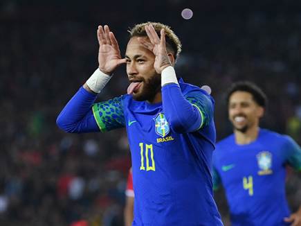 יחגוג גם בקטאר?