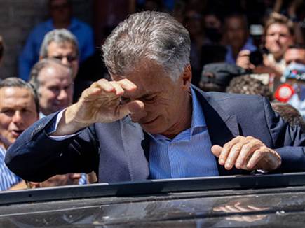 פליטת פה אומללה של נשיא ארגנטינה לשעבר (Tomas Cuesta/Getty) (צילום: ספורט 5)