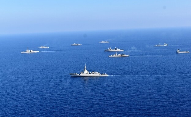 התרגיל בהשתתפות חיל הים (צילום: hndgspio)