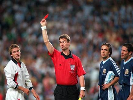 האדום של בקהאם נגד ארגנטינה (1998)