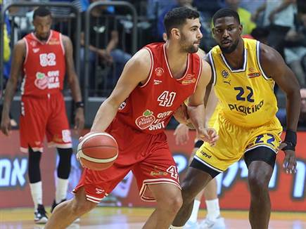 תומר גינת נתן פייט מנגד (אלן שיבר)