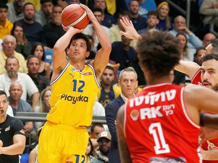 משמעותי בדרבי אחד מיני רבים. דיברתולומיאו (אלן שיבר)