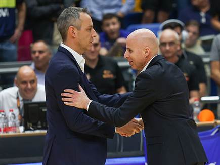 פרנקו וקטש. משחק של ריצות (אלן שיבר)