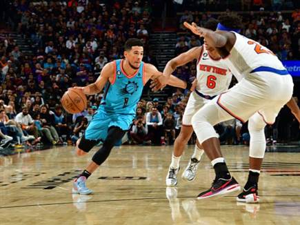 בוקר. פיניקס בכחול (Barry Gossage/NBAE via Getty Images) (צילום: ספורט 5)