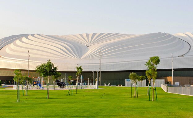 מבנים בקטאר, אצטדיון אל גנוב  (צילום: סאלי פאראג, shutterstock)
