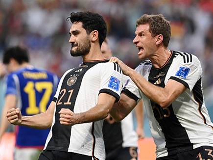 גונדואן כבש מהנקודה הלבנה (getty)