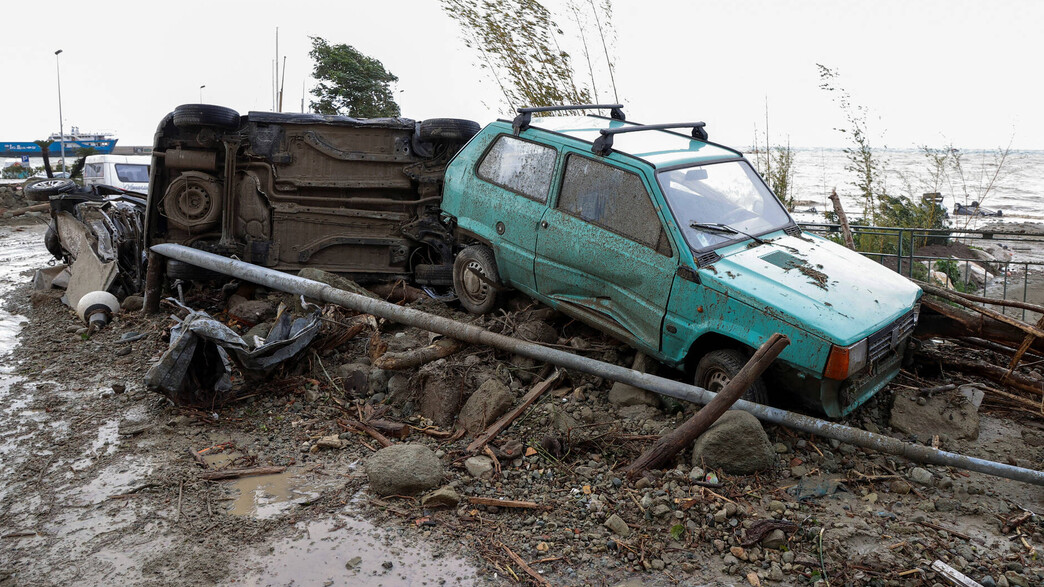 מפולת בעיירה איסקיה באיטליה