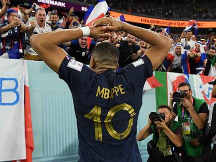 לאמבפה היו תוכניות אחרות (Getty)