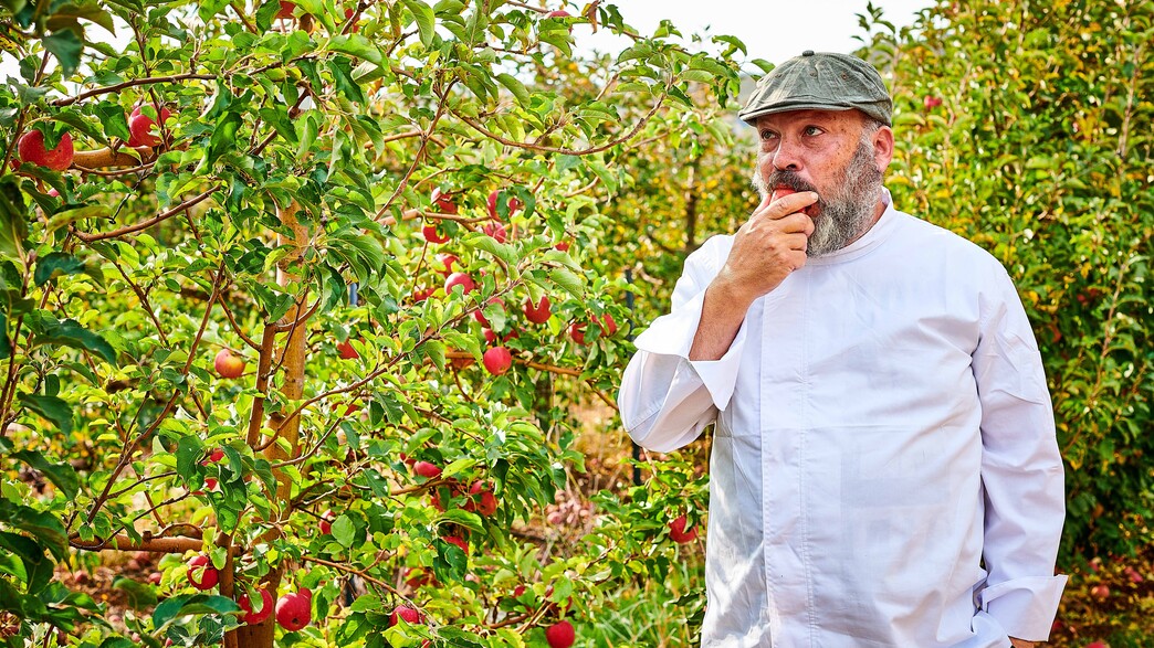 יונתן רושפלד במסעדה החדשה 