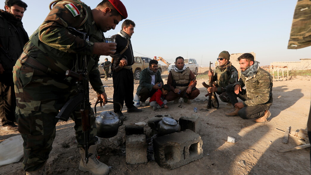 לוחמים כורדים בעיראק לוחמים כורדים בעיראק