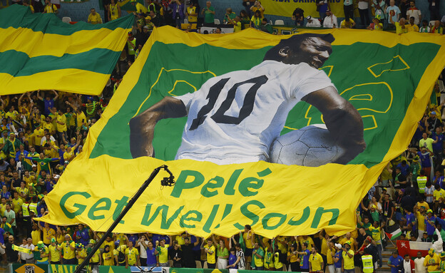 קמרון נגד ברזיל (צילום: רויטרס)
