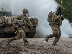 כוחות סמוך לגבול הרוסי