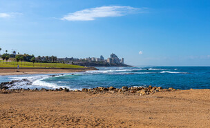 חוף גבעת עלייה, יפו (צילום: ArtMediaFactory, shutterstock)
