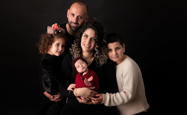 הילאל ביסאן עם המשפחה (צילום: ביסאן תימור )