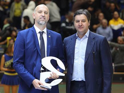 מנכ"ל היורוליג בודירוגה וניקולה וויצ'יץ' (דני מרון)