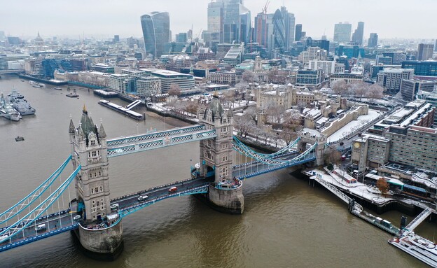 שלג בלונדון 2022 (צילום: AFP)