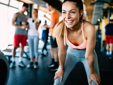 אימון כושר עם חיוך הולמס פלייס 