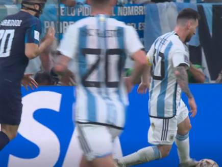 ואז הוא שינה כיוון