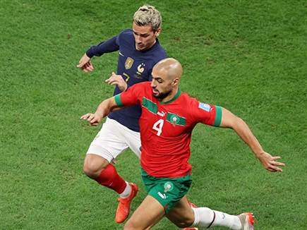 אמרבט. שוב היה מצוין, למרות ההפסד (GETTY)