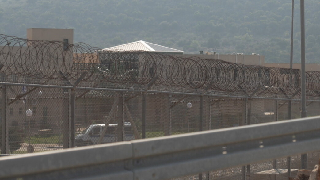 מדינה באלימות מדינה באלימות