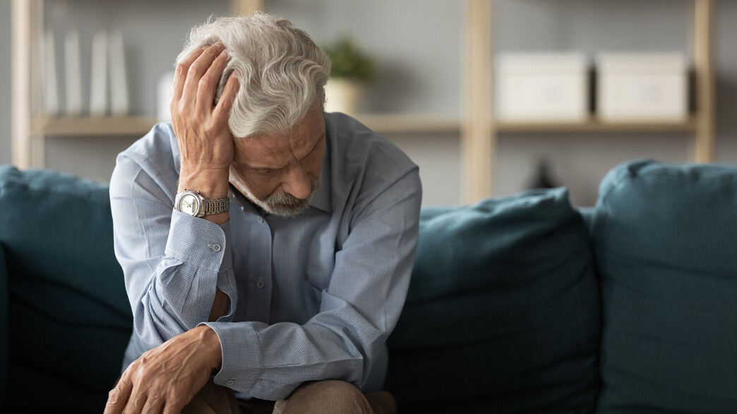 איש מבוגר איש מבוגר