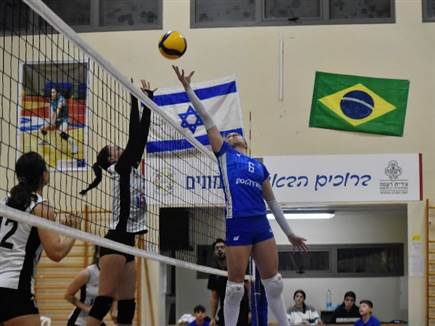 ניצחון קריטי לרעננה (קרדיט: איגוד הכדורעף)