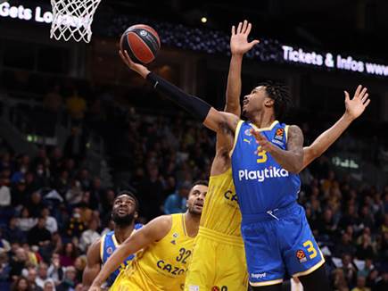 רבע ראשון נהדר שלו. אדאמס (GETTY)