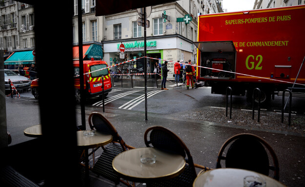 זירת הירי, מרכז פריז (צילום: רויטרס)
