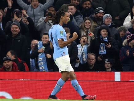 ואקה קבע את תוצאת המשחק בערב נהדר באתיחד (GETTY)