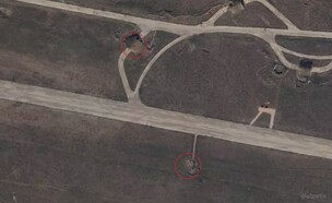 תיעודים לוויין חדשים מתקיפה בסוריה - המיוחסת לישראל (צילום: google earth)
