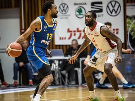 היליארד. טיול בכפר (עודד קרני)