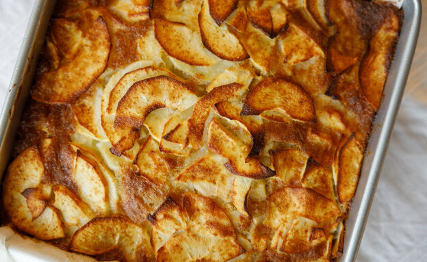 עוגת תפוחים היסטרית  (צילום: נופר צור, אוכל טוב, mako)