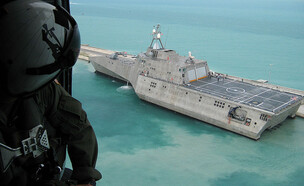 ספינה חמקנית (צילום: Nicholas Kontodiakos/U.S. Navy/GettyImages)