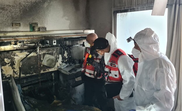 השרפה בבית החולים סורוקה (צילום: דוברות כבאות והצלה)
