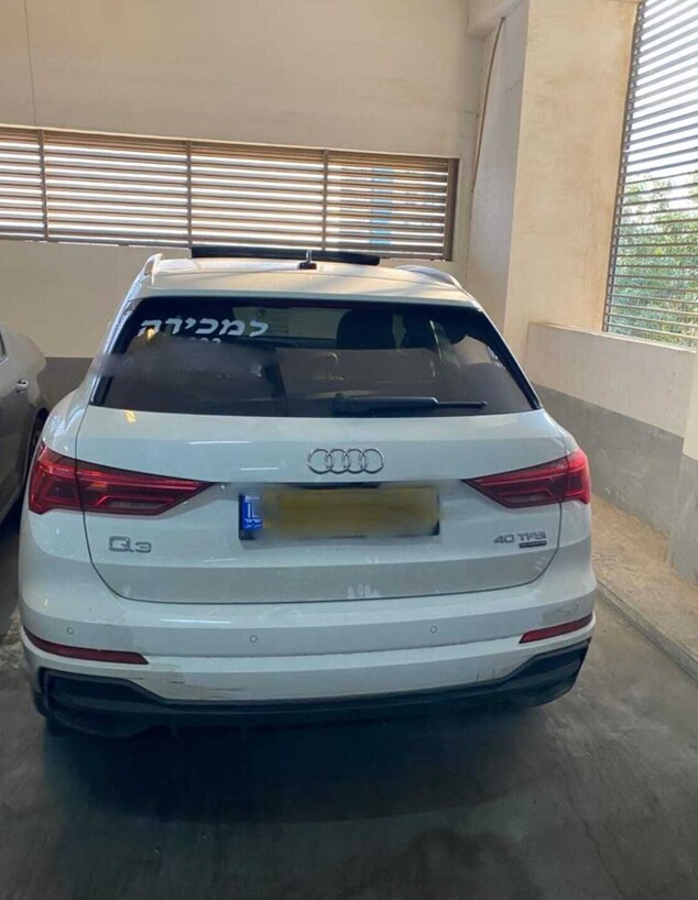 רכב הליסינג שהחשודים בבאר שבע רצו למכור (צילום: משטרת ישראל)