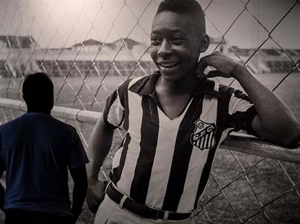 פלה התחיל כילד בסנטוס (Getty)