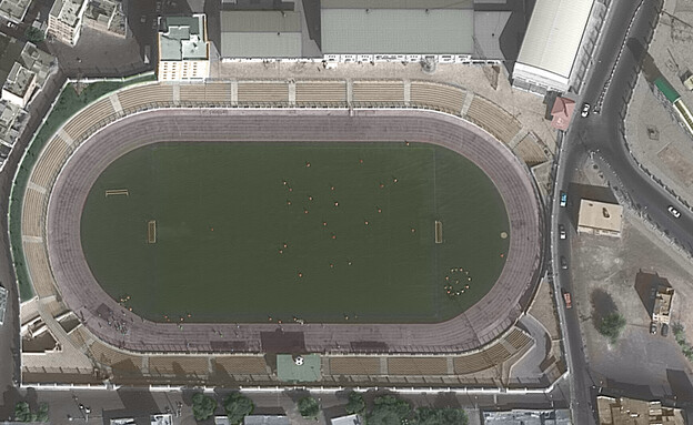 אצטדיון כדורגל בטהראן בצילום צבעוני של לוויין (צילום: ImageSat International - ISI)