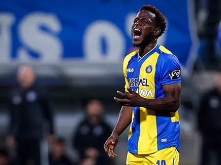 מכבי ת&quot;א איבדה שתי נקודות (צילום: מאור אלקסלסי)