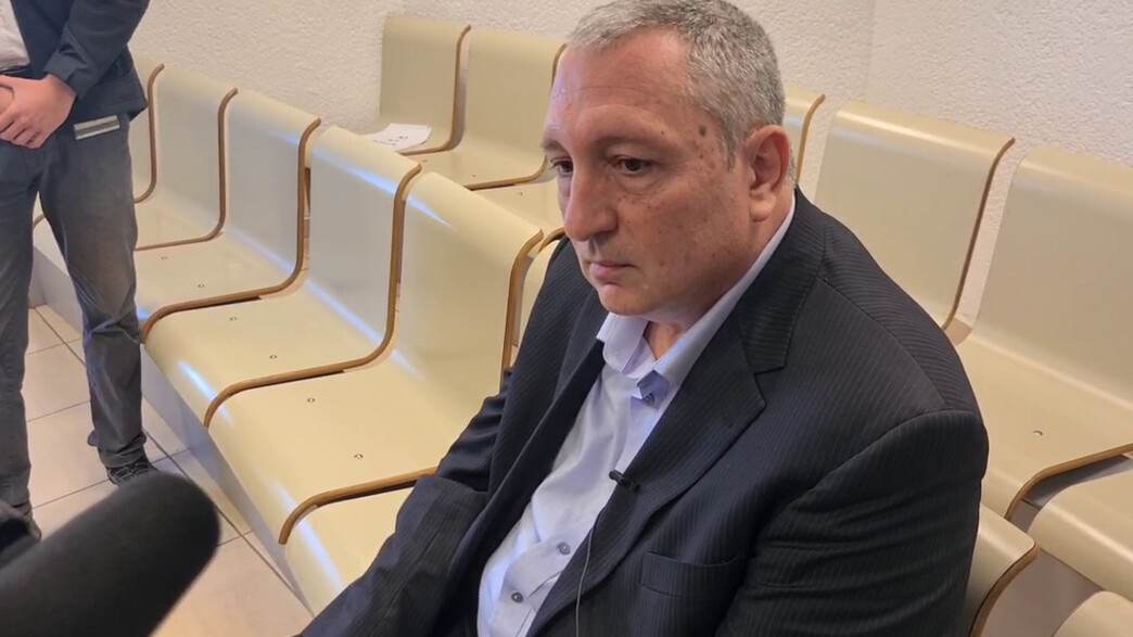 ניר חפץ בדיון קדם התביעה יאיר נתניהו 