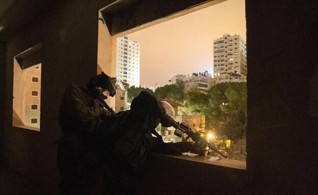פעילות למיפוי בית המחבל שביצע את הפיגוע בירושלים (צילום: דובר צה"ל)