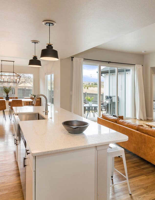 סלון ומטבח חלל ציבורי