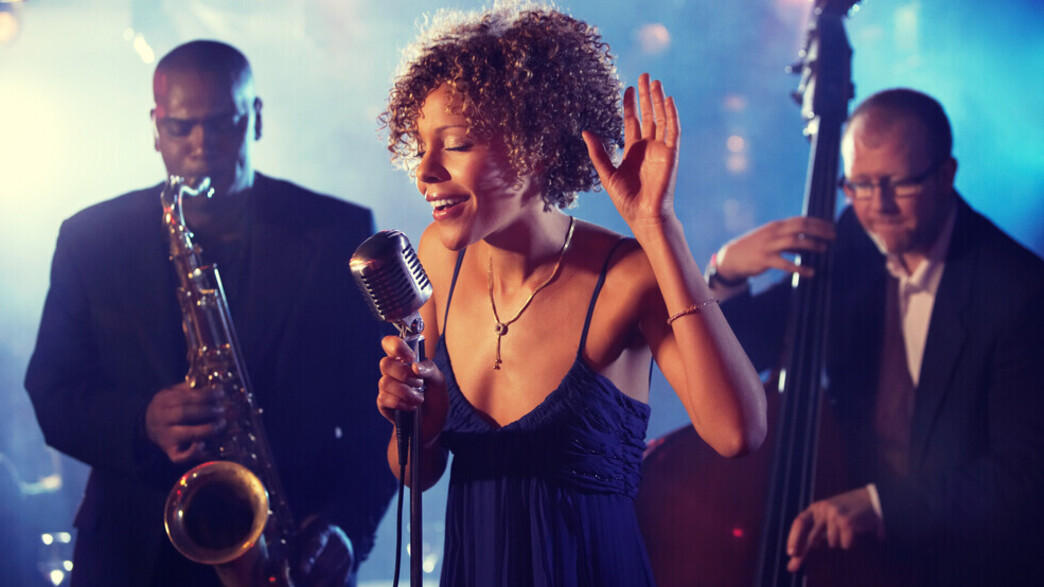 חוגגים אהבה - הופעות רומנטיות חוגגים אהבה - הופעות רומנטיות