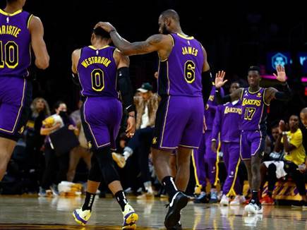 משחקים טוב ביחד (Ronald Martinez/Getty Images) (צילום: ספורט 5)